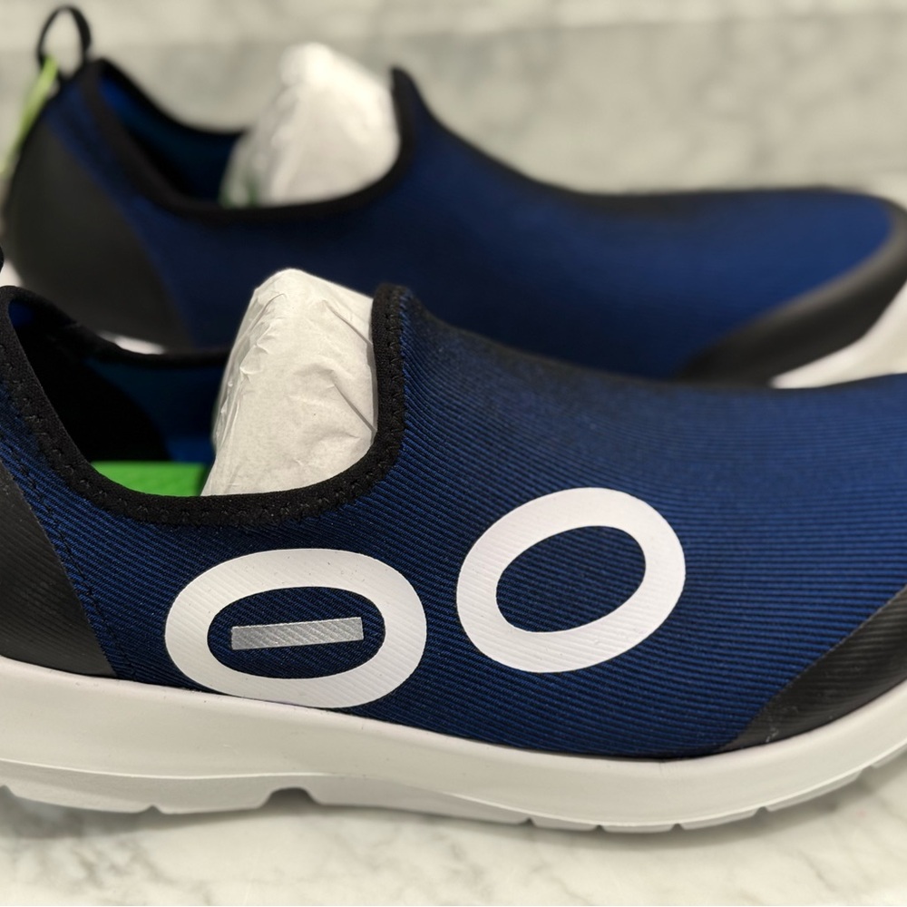 New Men’s OOFOS - Picture 9 of 13